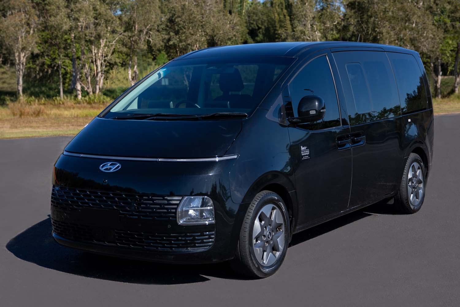 Hyundai Staria Luxury Car Hire Byron Bay