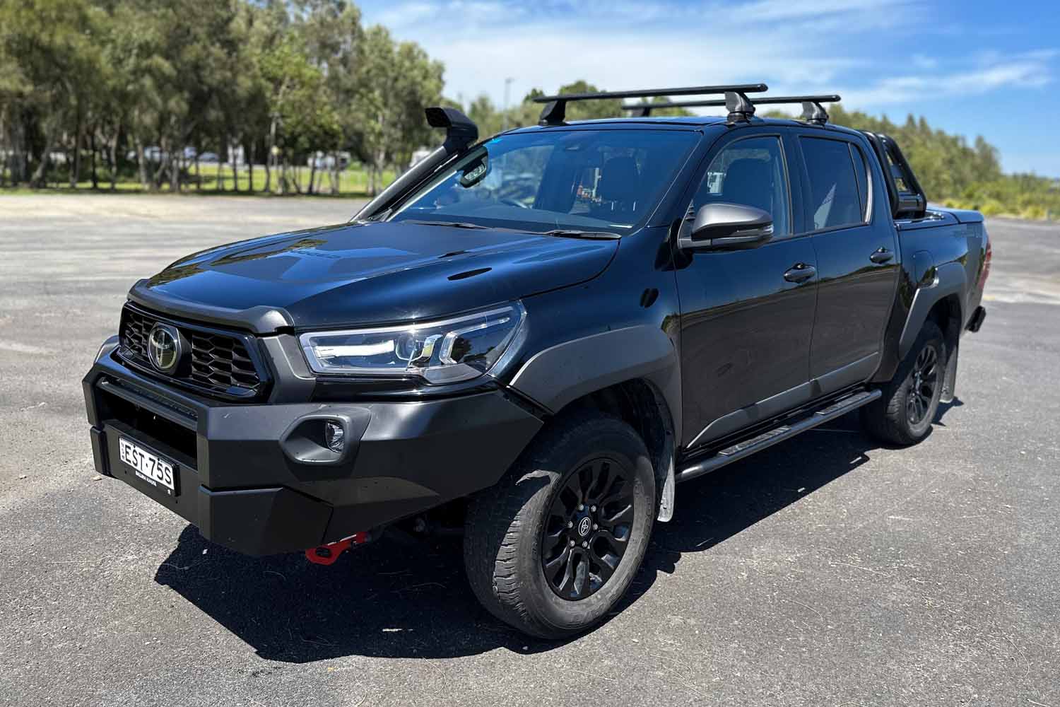 Toyota HiLux Rugged 4WD Car Hire Byron Bay